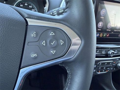 Certified 2021 Chevrolet Traverse LT w/ LT Premium Package image 32