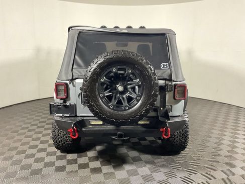 Used 2013 Jeep Wrangler Sport w/ Connectivity Group AWD/4WD image 11