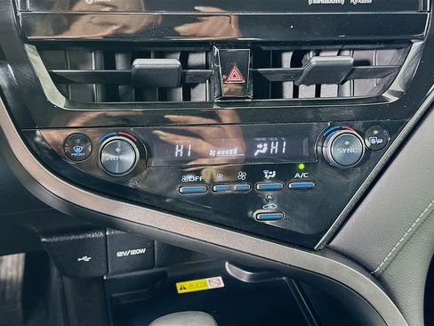 Used 2024 Toyota Camry XSE image 15