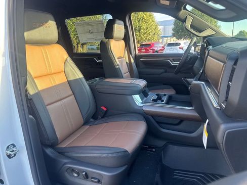 New 2026 Chevrolet Silverado 2500 High Country AWD/4WD image 12