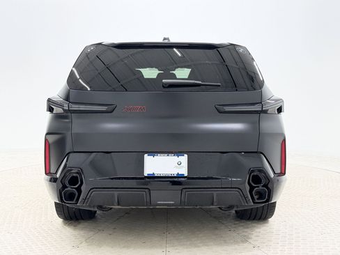 Certified 2024 BMW XM Label Red image 10