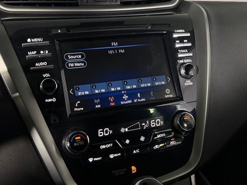 Used 2024 Nissan Murano SL image 17