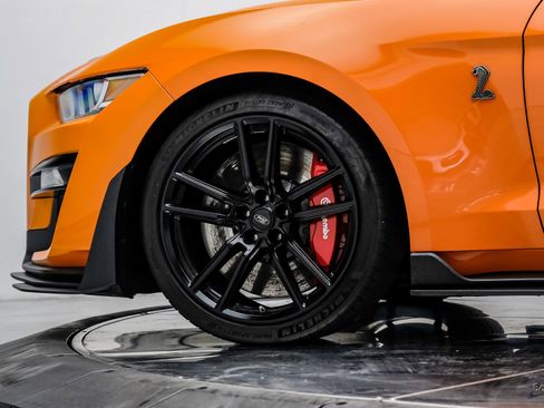 Used 2021 Ford Mustang Shelby GT500 w/ Technology Package image 91