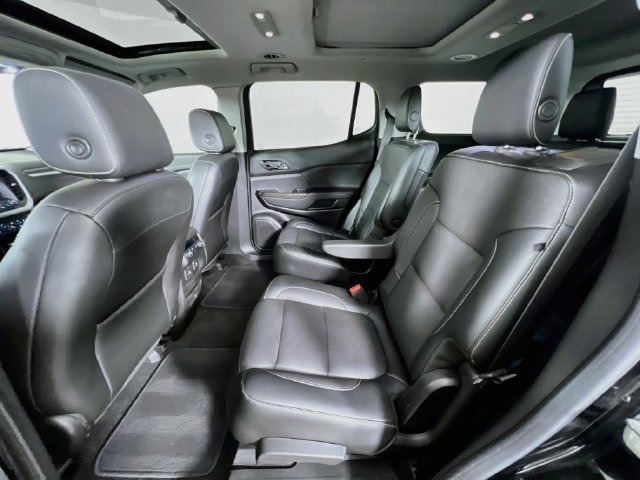 Used 2019 GMC Acadia SLT w/ Black Edition AWD/4WD image 24