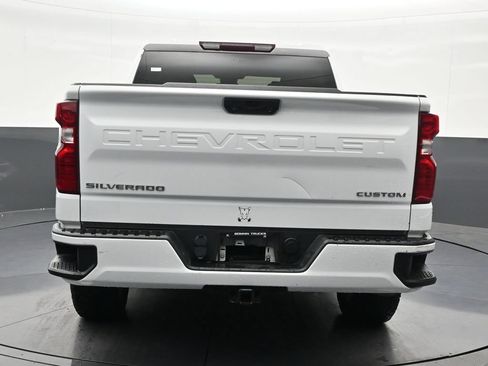 Used 2022 Chevrolet Silverado 1500 Custom RWD image 4