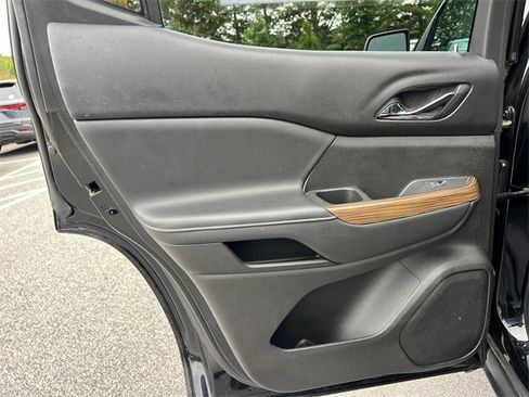 Used 2018 GMC Acadia SLE w/ Driver Alert Package I image 22