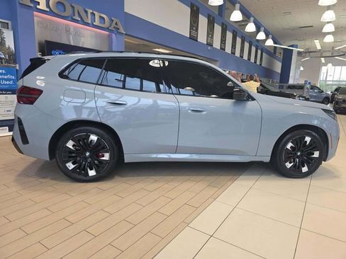 Used 2025 BMW X3 M50 w/ M Sport Professional Package image 4