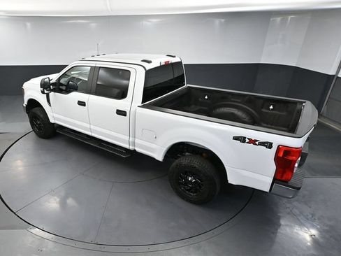 Used 2022 Ford F250 XL w/ Power Equipment Group AWD/4WD image 58