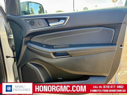 Used 2024 Ford Edge Titanium AWD/4WD image 25