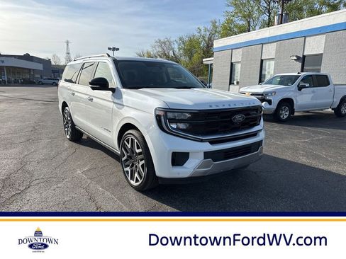 New 2026 Ford Expedition Max Platinum w/ Platinum Ultimate Package AWD/4WD image 1