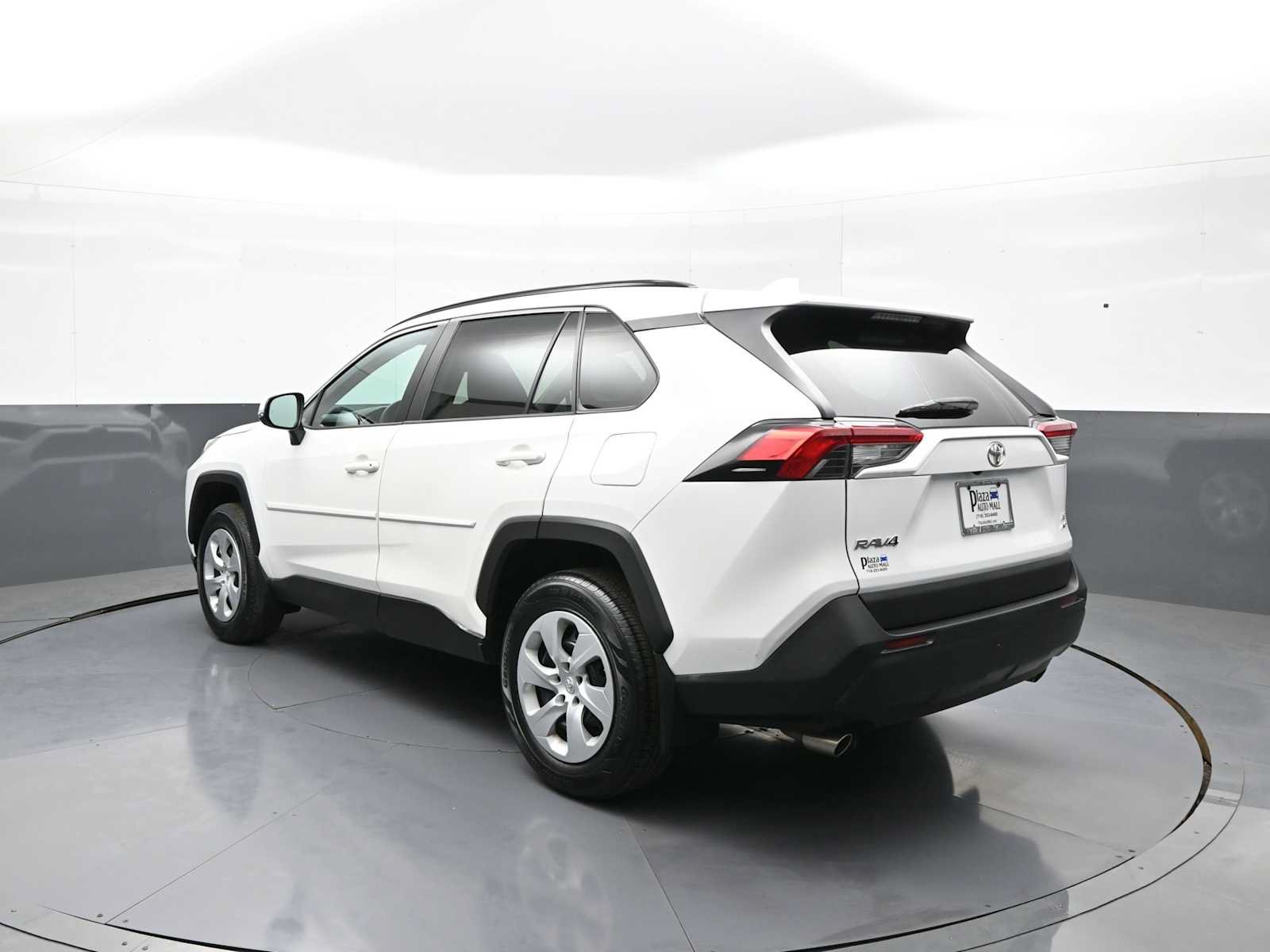 Used 2019 Toyota RAV4 LE w/ All Weather Liner Package AWD/4WD image 8