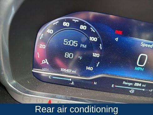 Used 2022 Chevrolet Tahoe Z71 image 13