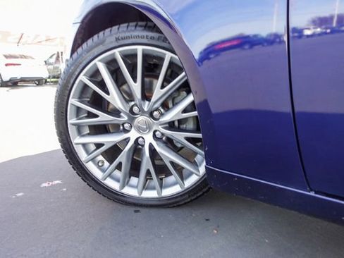 Used 2015 Lexus IS 250 w/ Navigation System Package image 11