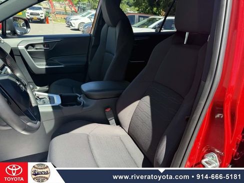 Used 2023 Toyota RAV4 SE w/ Weather & Moonroof Package AWD/4WD image 14
