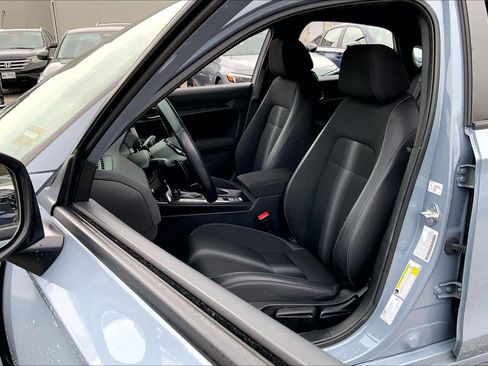 Used 2023 Honda Civic Sport image 9