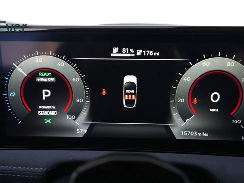 Used 2024 Nissan Ariya AWD image 7