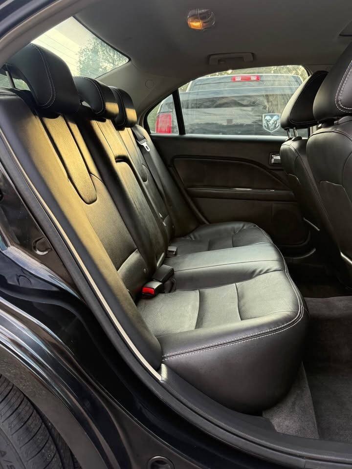 Used 2010 Ford Fusion SEL AWD/4WD image 6