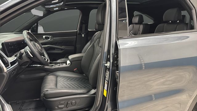 Used 2024 Kia Sorento SX Prestige AWD/4WD image 9