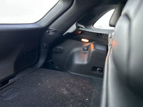Used 2019 Jeep Cherokee High Altitude AWD/4WD image 12