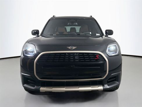 Used 2025 MINI Cooper Countryman S w/ Comfort Package Max AWD/4WD image 2