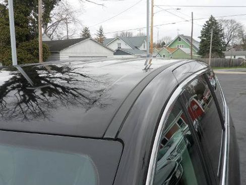 Used 2024 Chrysler Pacifica Touring-L FWD image 34