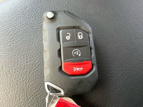 New 2025 Jeep Gladiator Sport AWD/4WD image 37