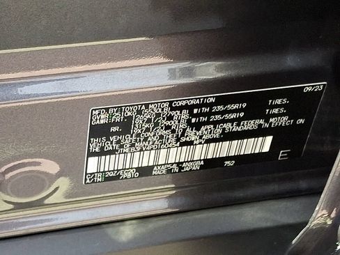 Used 2023 Toyota RAV4 XSE w/ Weather Package AWD/4WD image 29