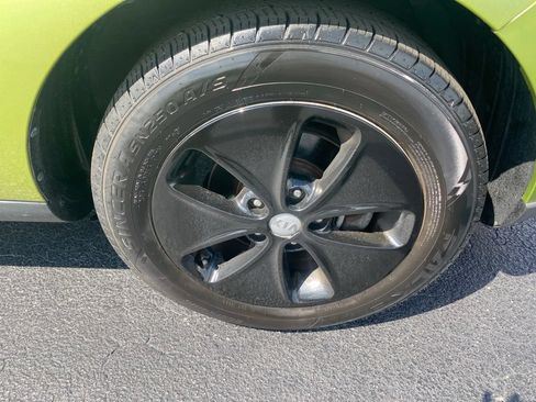 Used 2014 Kia Soul FWD image 23