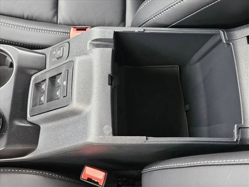 New 2025 Ford Bronco Outer Banks AWD/4WD image 14