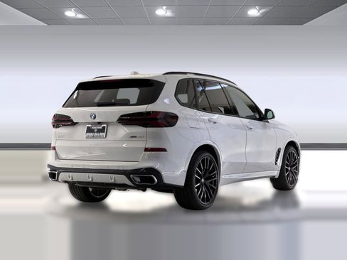Used 2026 BMW X5 sDrive40i w/ M Sport Package RWD image 8