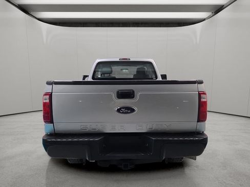 Used 2015 Ford F250 XL w/ Power Equipment Group AWD/4WD image 3