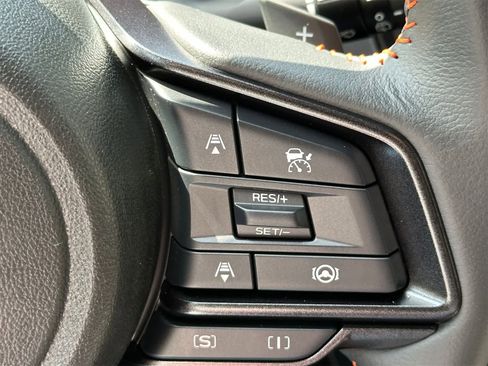 New 2025 Subaru Crosstrek 2.5i Limited w/ Crosstrek Mirror Package image 24