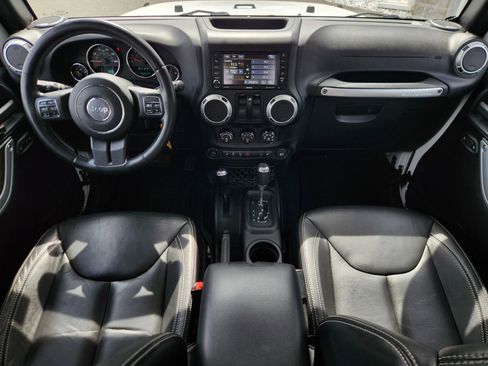Used 2015 Jeep Wrangler Sahara w/ Dual Top Group AWD/4WD image 2