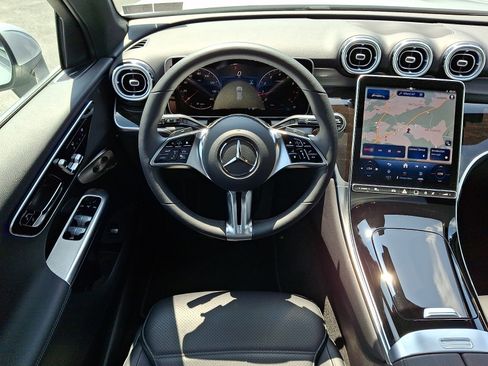 Certified 2026 Mercedes-Benz GLC 300 4MATIC image 11
