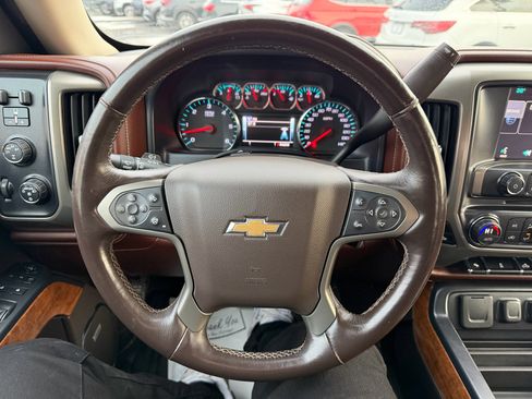 Used 2014 Chevrolet Silverado 1500 High Country image 10