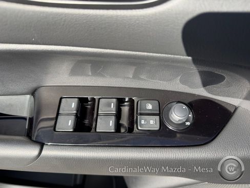 Used 2025 MAZDA CX-5 AWD 2.5 S w/ Select Package image 18