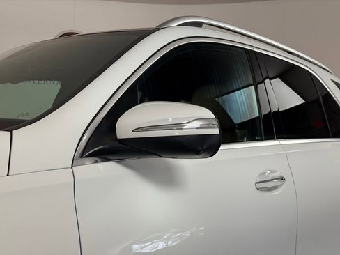Used 2024 Mercedes-Benz GLE 350 4MATIC image 13