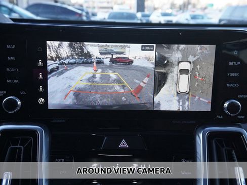 Used 2023 Kia Sorento SX Prestige image 7