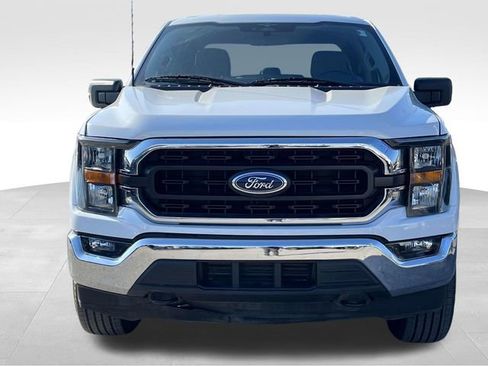 Used 2023 Ford F150 XLT image 2