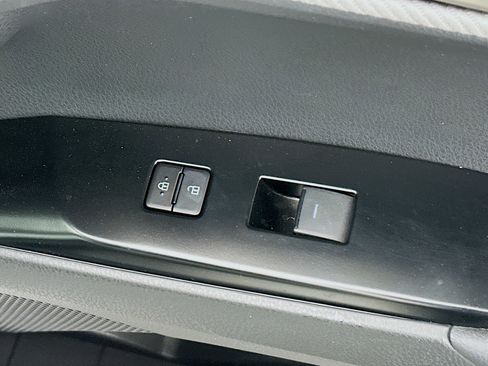 Used 2025 Toyota Camry SE w/ Multimedia Upgrade Package FWD image 29