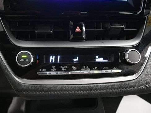 Used 2024 Toyota Corolla SE FWD image 23