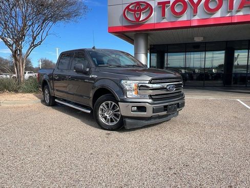 Used 2020 Ford F150 Lariat image 23