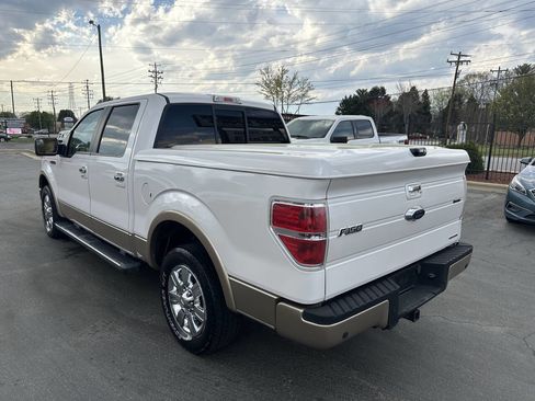 Used 2011 Ford F150 Lariat w/ Lariat Chrome Pkg image 16