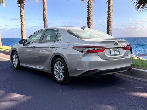 Used 2024 Toyota Camry LE w/ Convenience Package FWD image 7