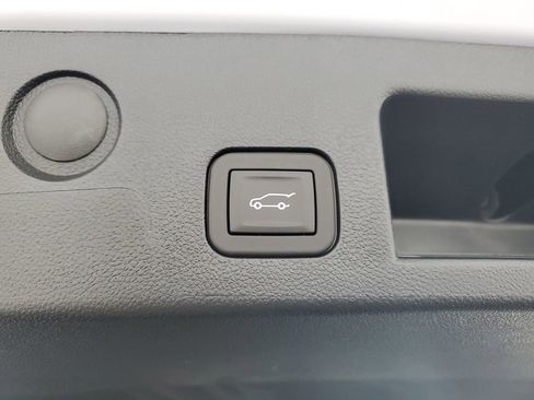 New 2026 Chevrolet Equinox ACTIV AWD/4WD image 34