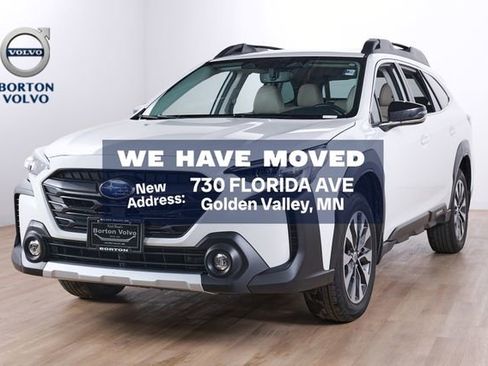 Used 2023 Subaru Outback Limited image 1