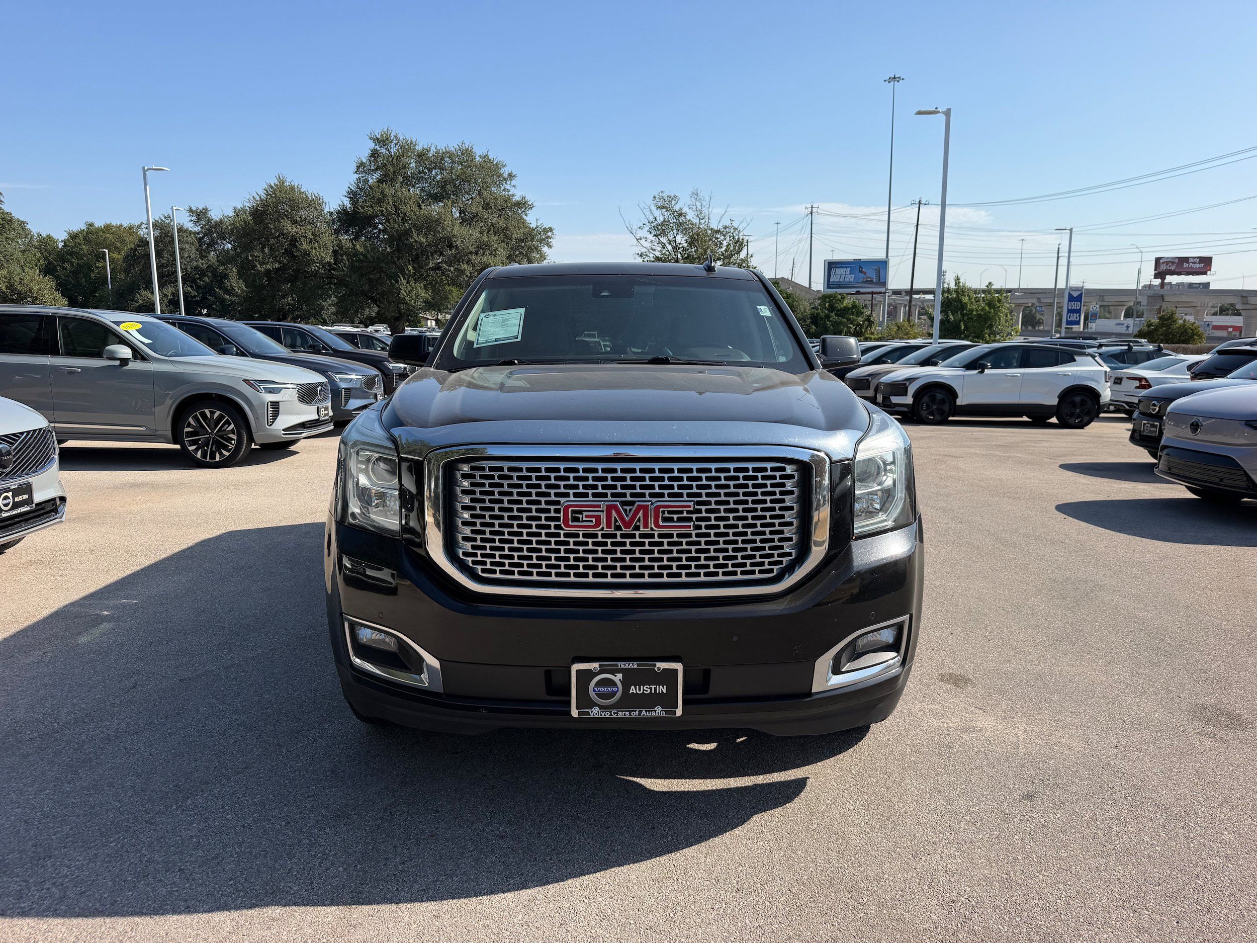 Used 2015 GMC Yukon Denali AWD/4WD image 8
