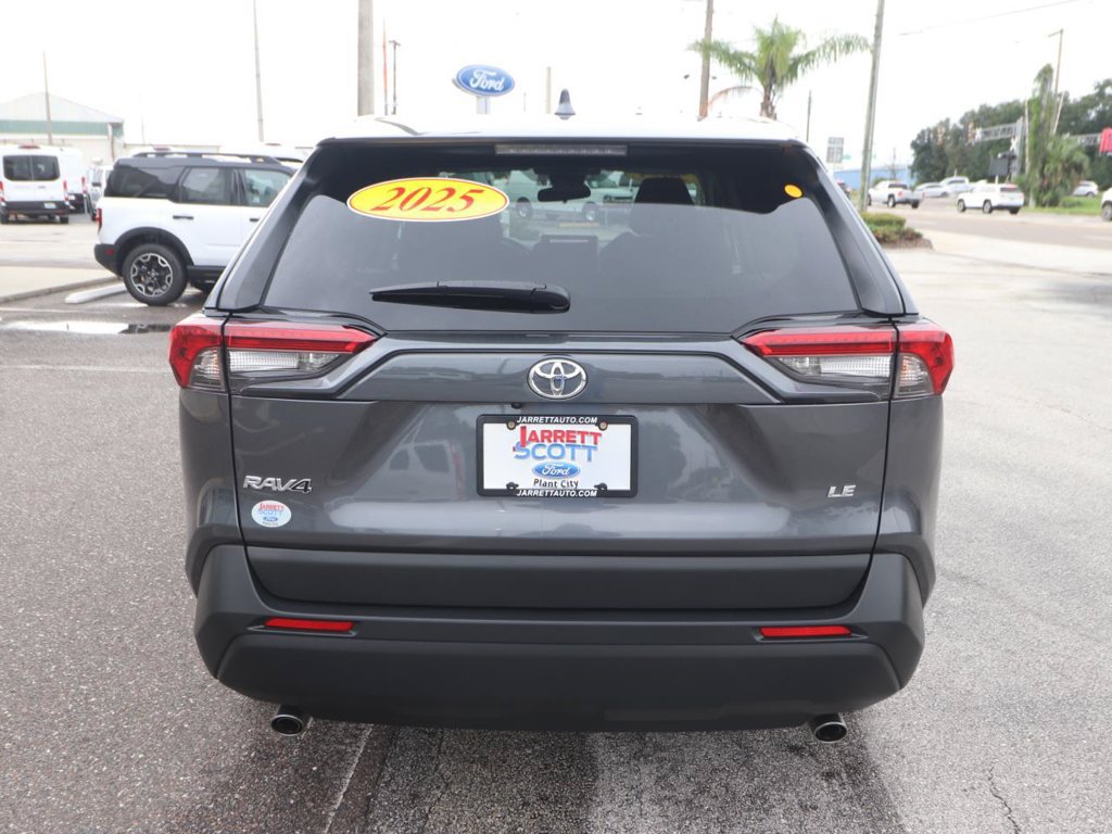 Used 2025 Toyota RAV4 LE FWD image 10