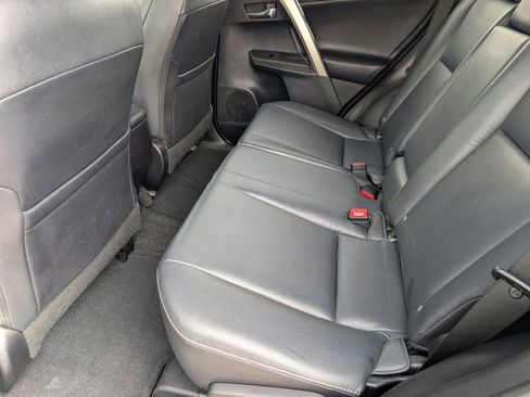 Used 2013 Toyota RAV4 Limited image 19