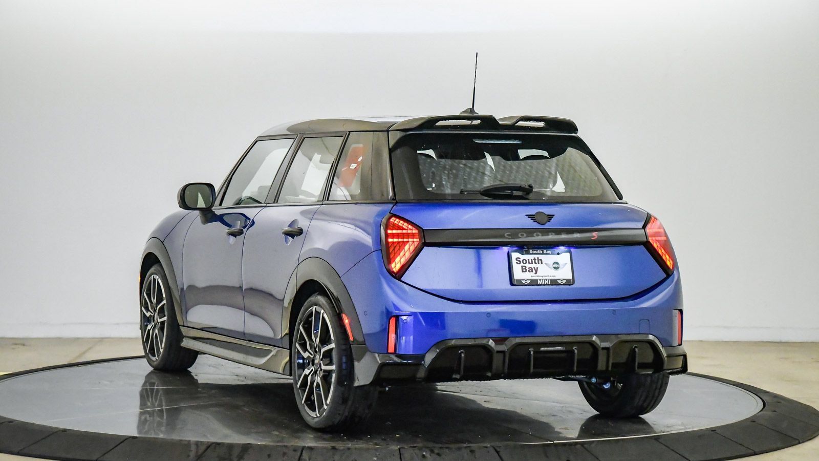New 2026 MINI Cooper S FWD image 2